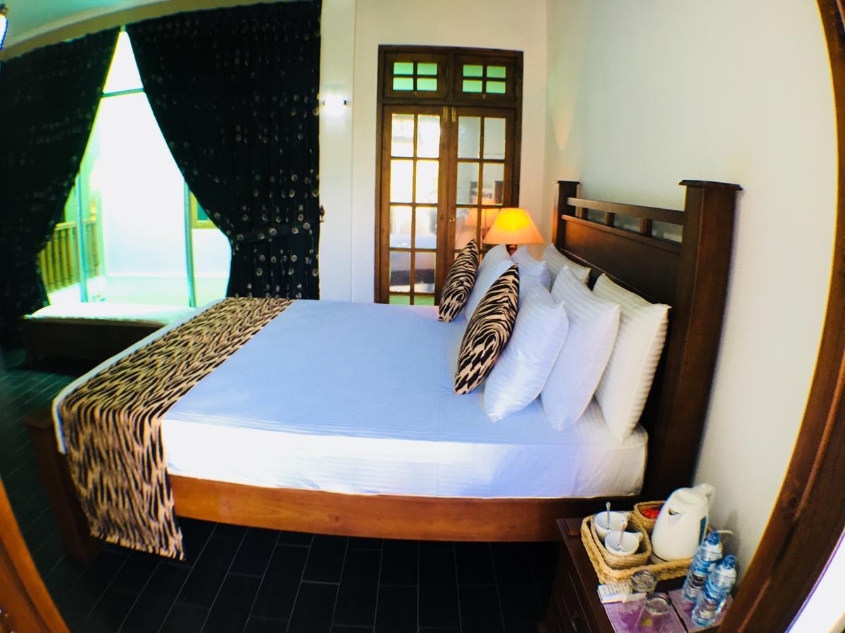 Villa Familia Kandy Exterior foto